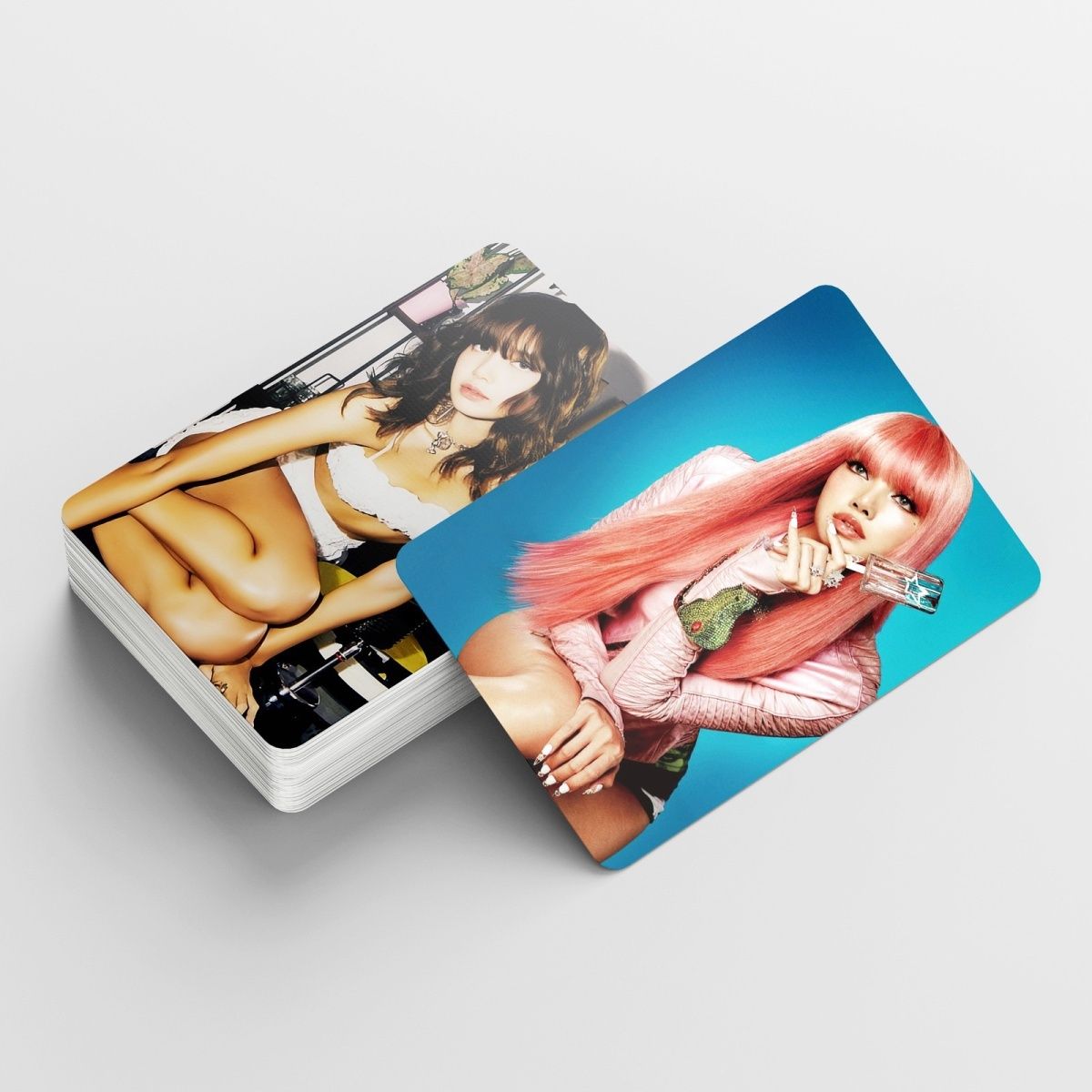 [PRE-ORDER] BLACKPINK Lisa ALTER EGO ver.1 lomocards (55pcs)