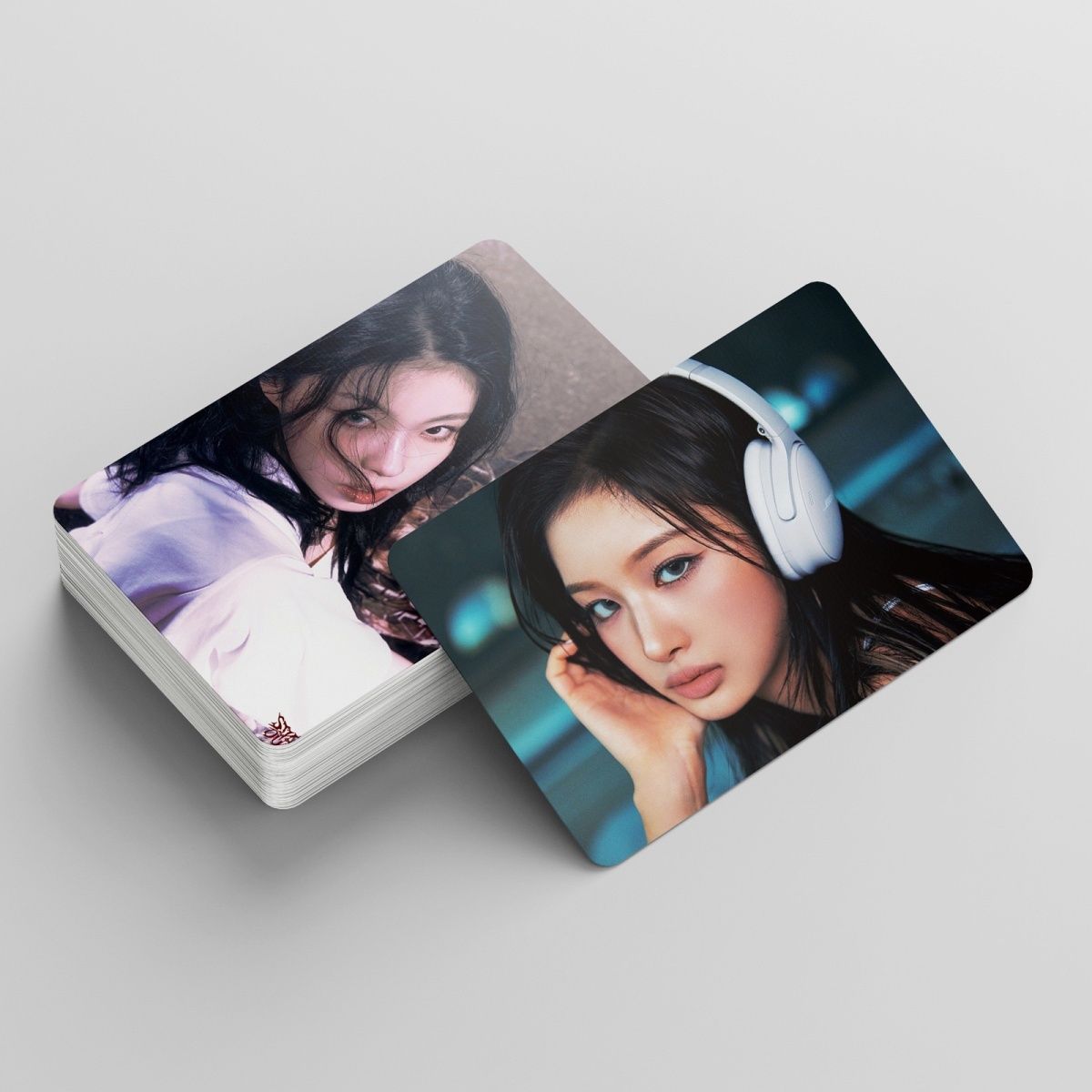 [PRE-ORDER] NMIXX 'Fe3O4: Stick Out' lomocards (55pcs)