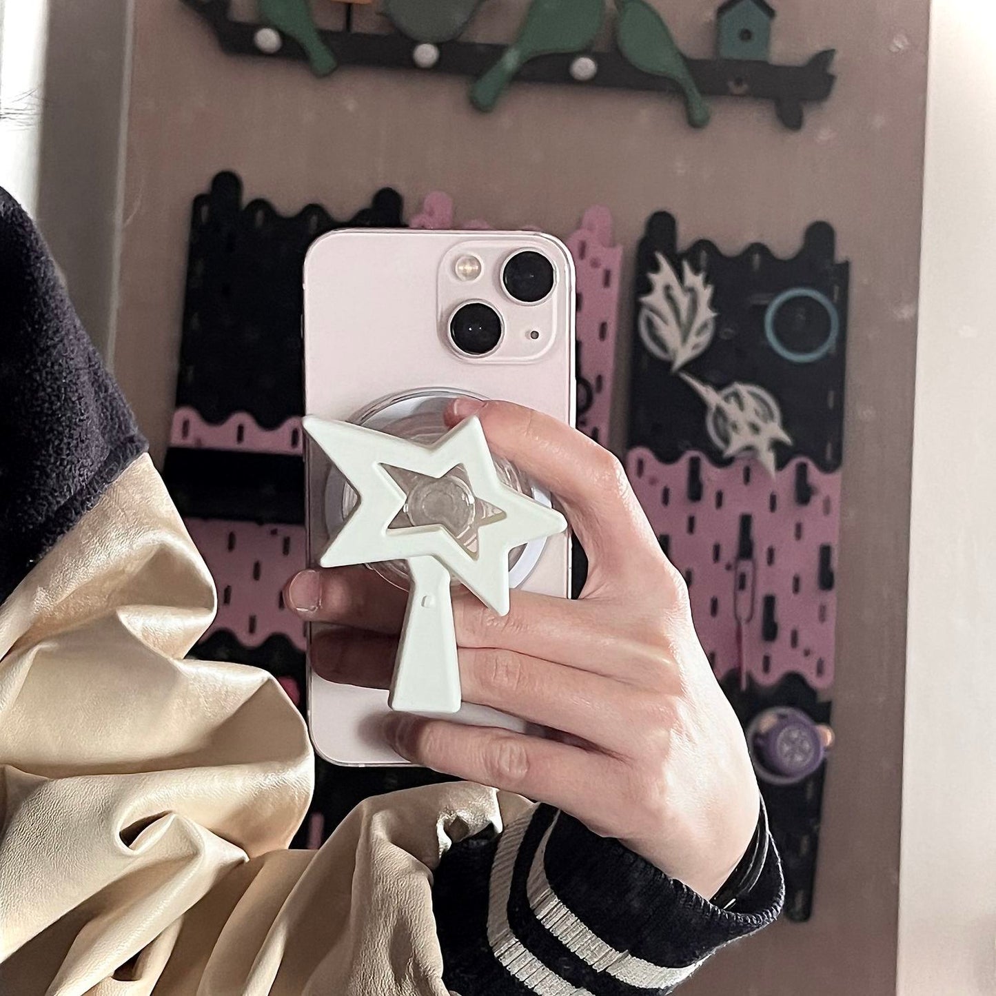[PRE-ORDER] BLACKPINK Lisa Light Star Phone Grip Tok