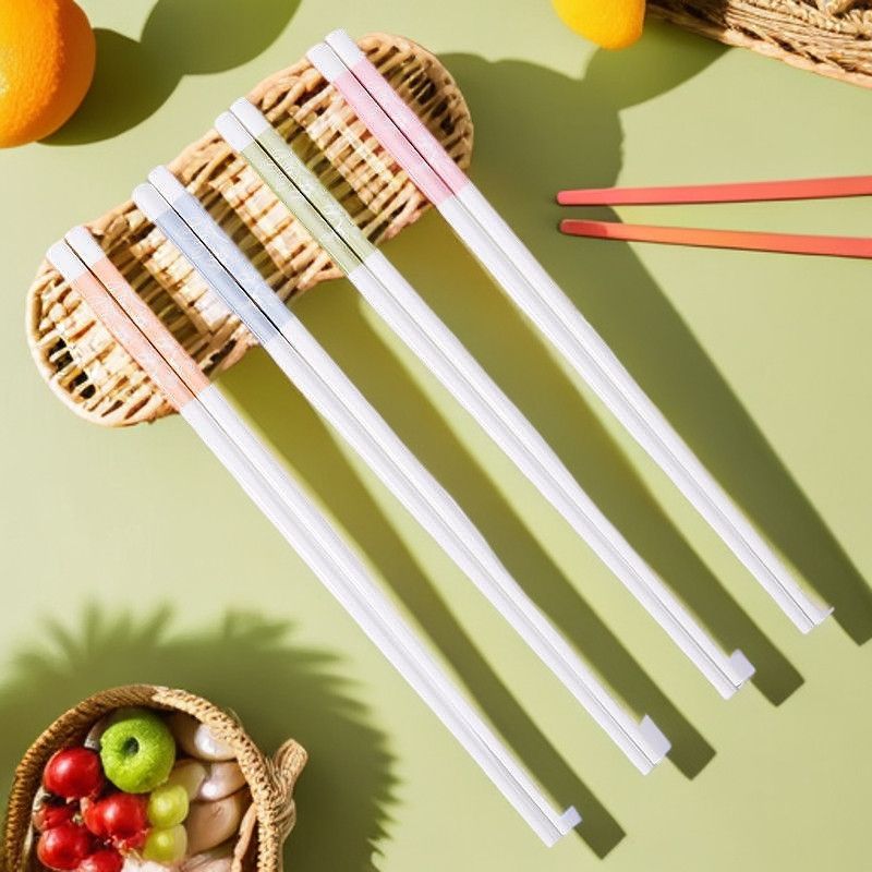 [Në Gjendje] Set of 4 Ceramic Chopsticks