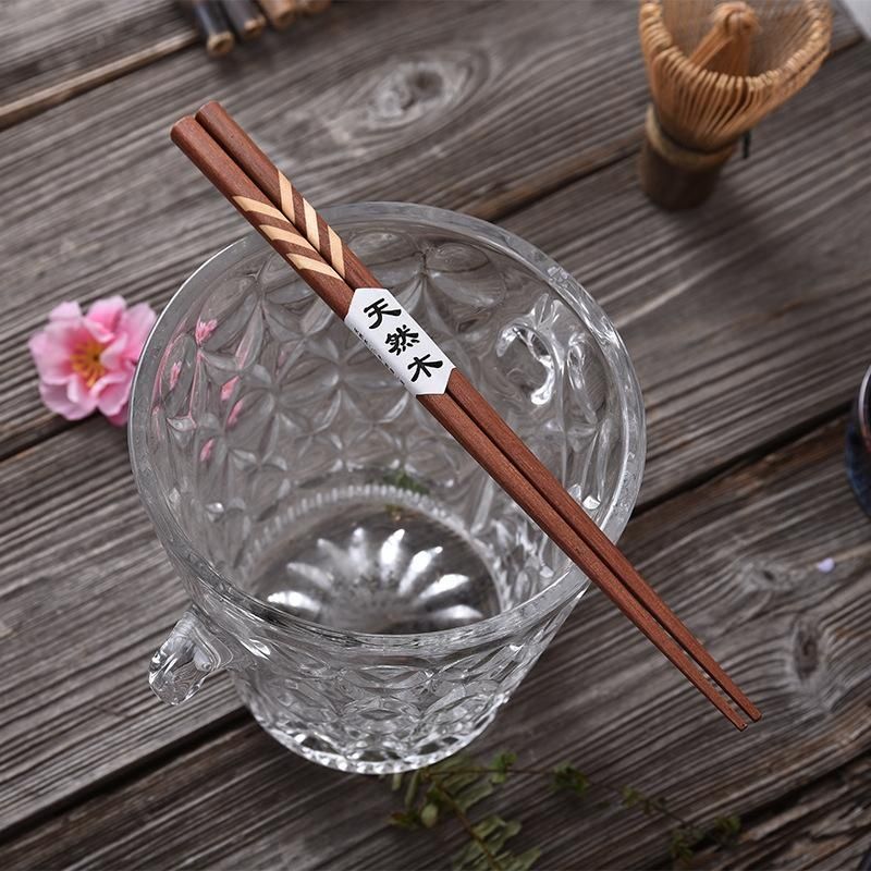 [PRE-ORDER] Set of 5 premium sliced wooden chopsticks