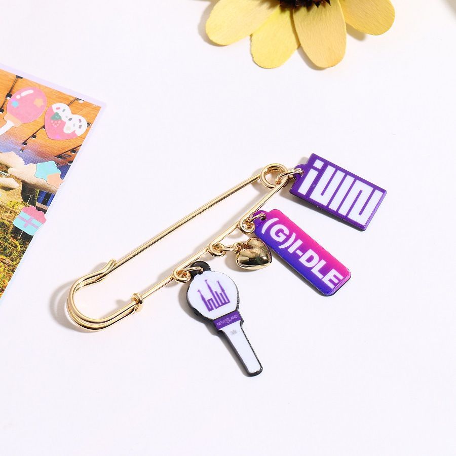 [PRE-ORDER] K-Pop Bag/Jacket Pin