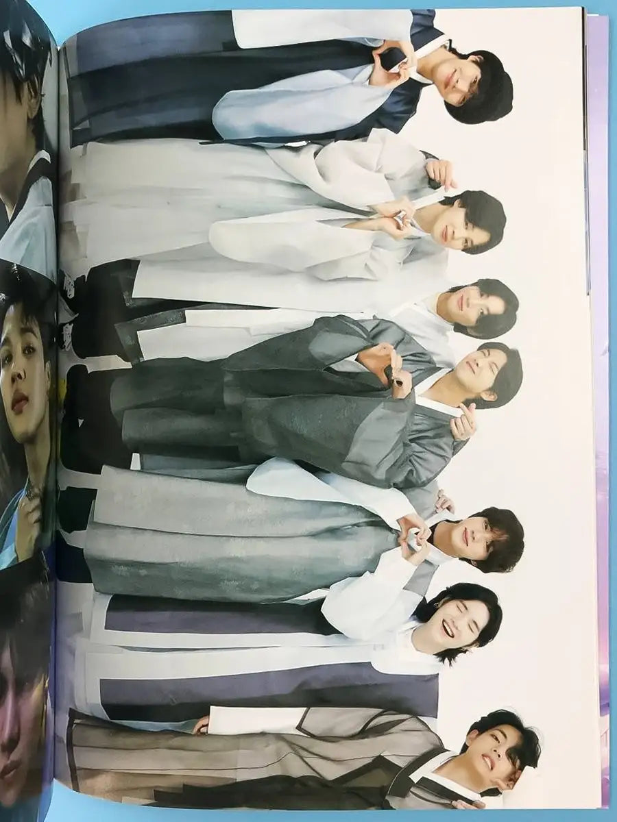 [PRE-ORDER] BTS 'Yet To Come' Photo Album
