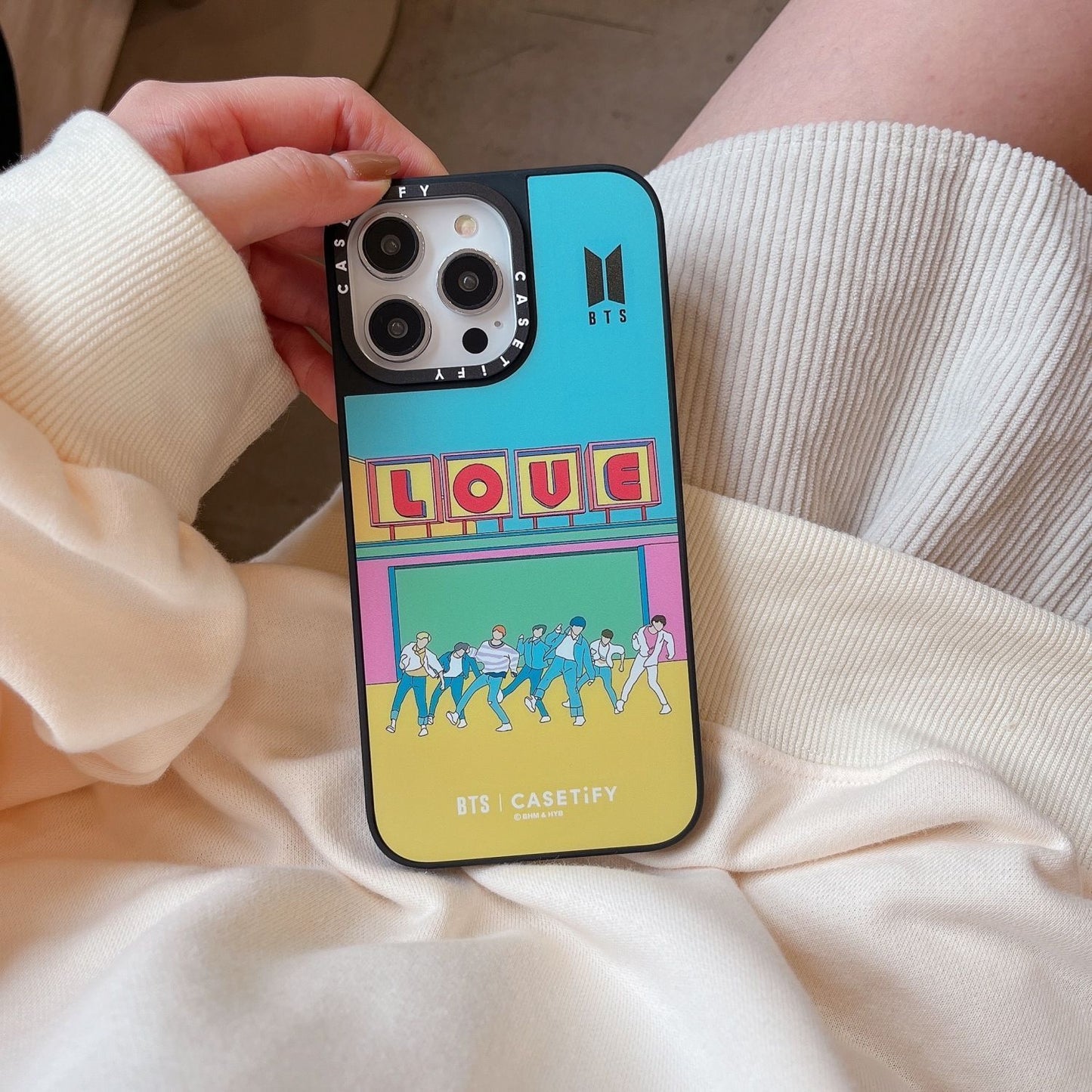 [PRE-ORDER] BTS 'Boy With Luv' iPhone Case (Magnetic & Non-Magnetic Versions)