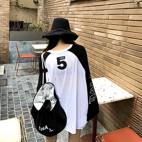 [PRE-ORDER] Korean Style Wide Sleeves Sweatshirt