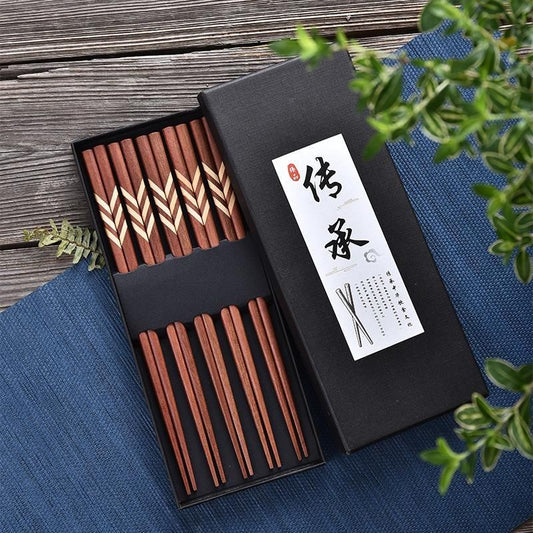 [PRE-ORDER] Set of 5 premium sliced wooden chopsticks