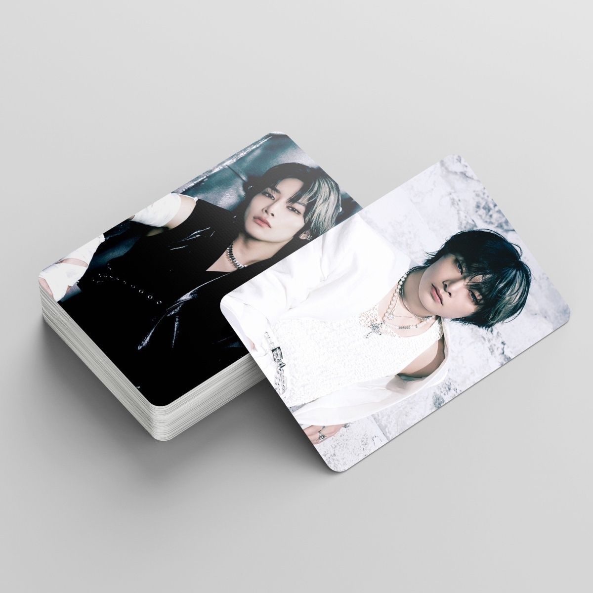 [PRE-ORDER] Stray Kids I.N HOP lomocards (55pcs)