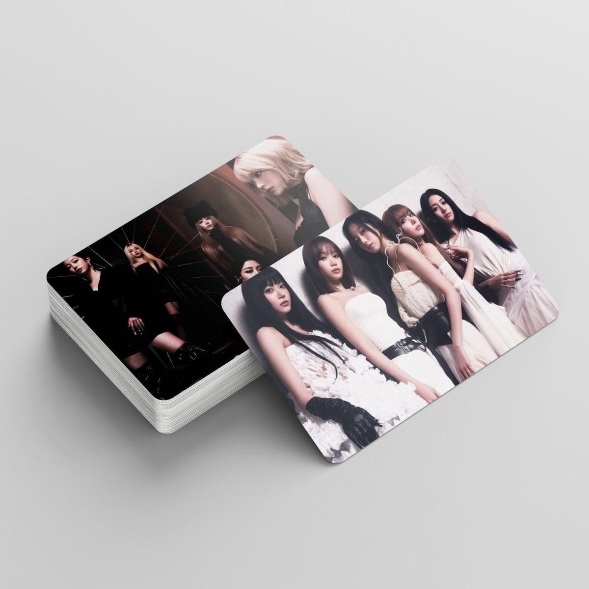 [PRE-ORDER] Le sserafim HOT ver.1 lomocards (55pcs)