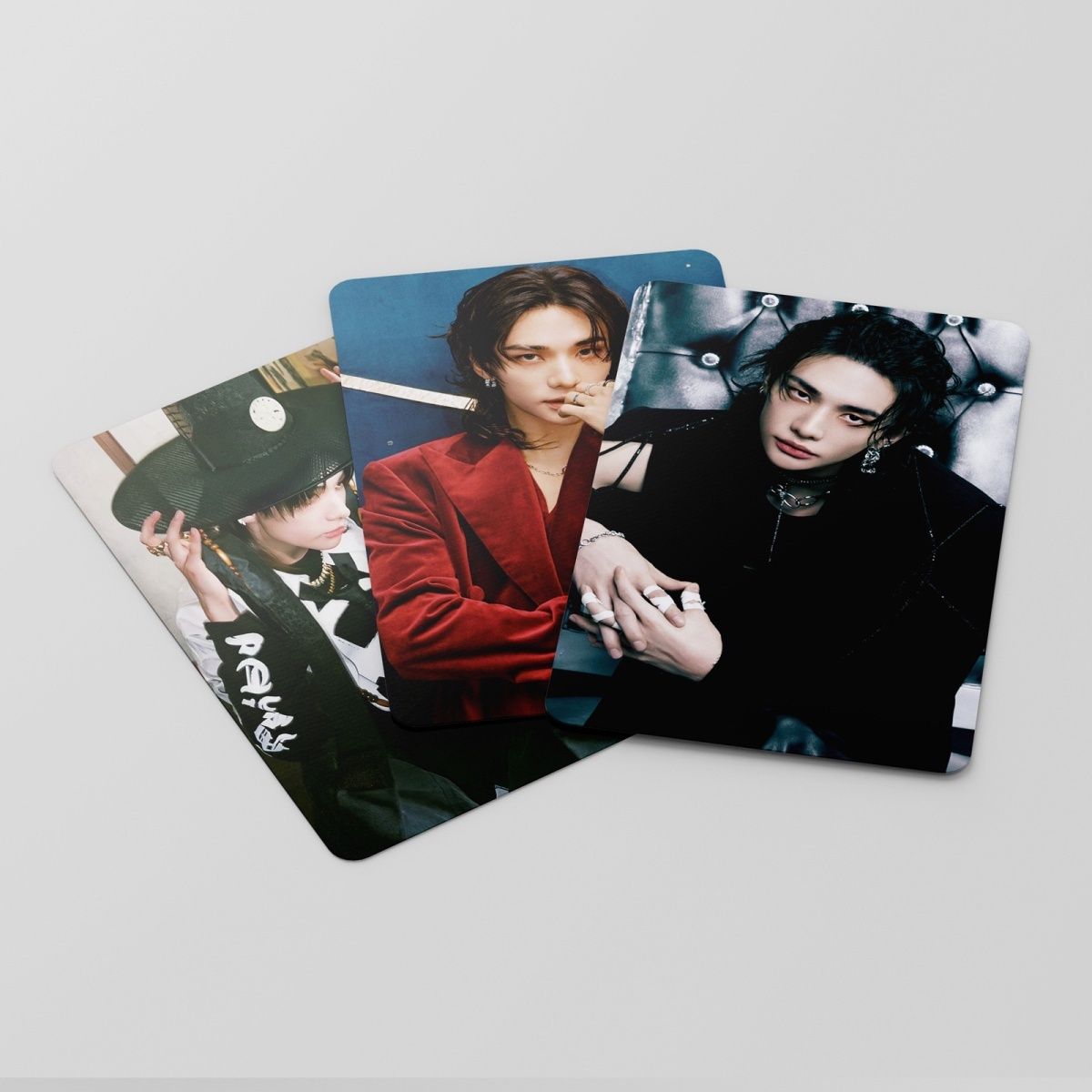 [PRE-ORDER] Stray Kids Hyunjin HOP lomocards (55pcs)