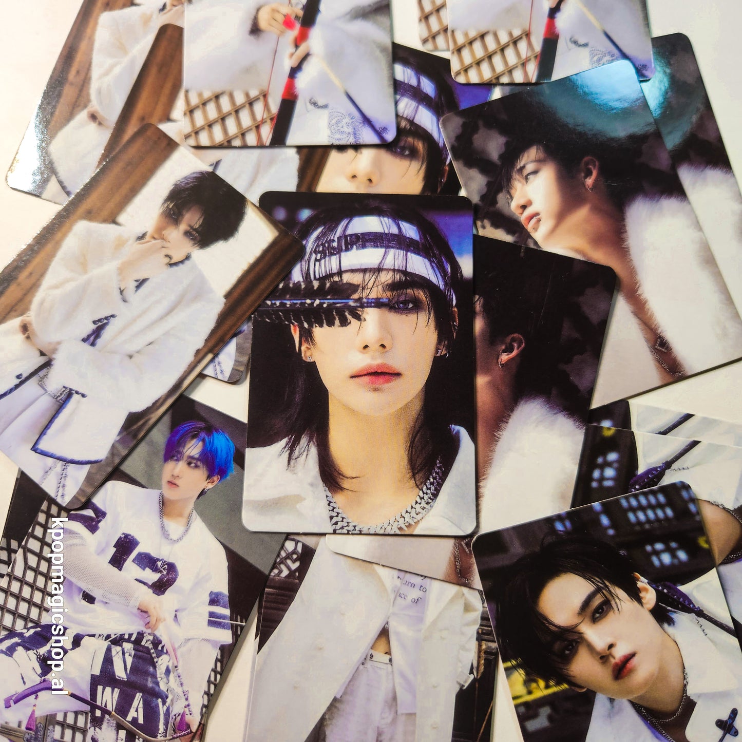 [Në Gjendje] STRAY KIDS Official Photocards