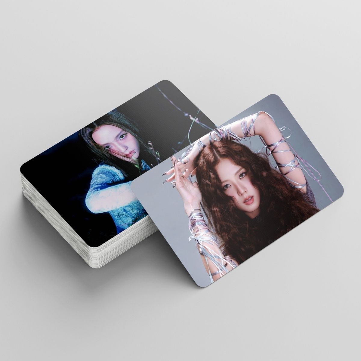 [PRE-ORDER] JISOO Lights Love Action lomocards (55pcs)
