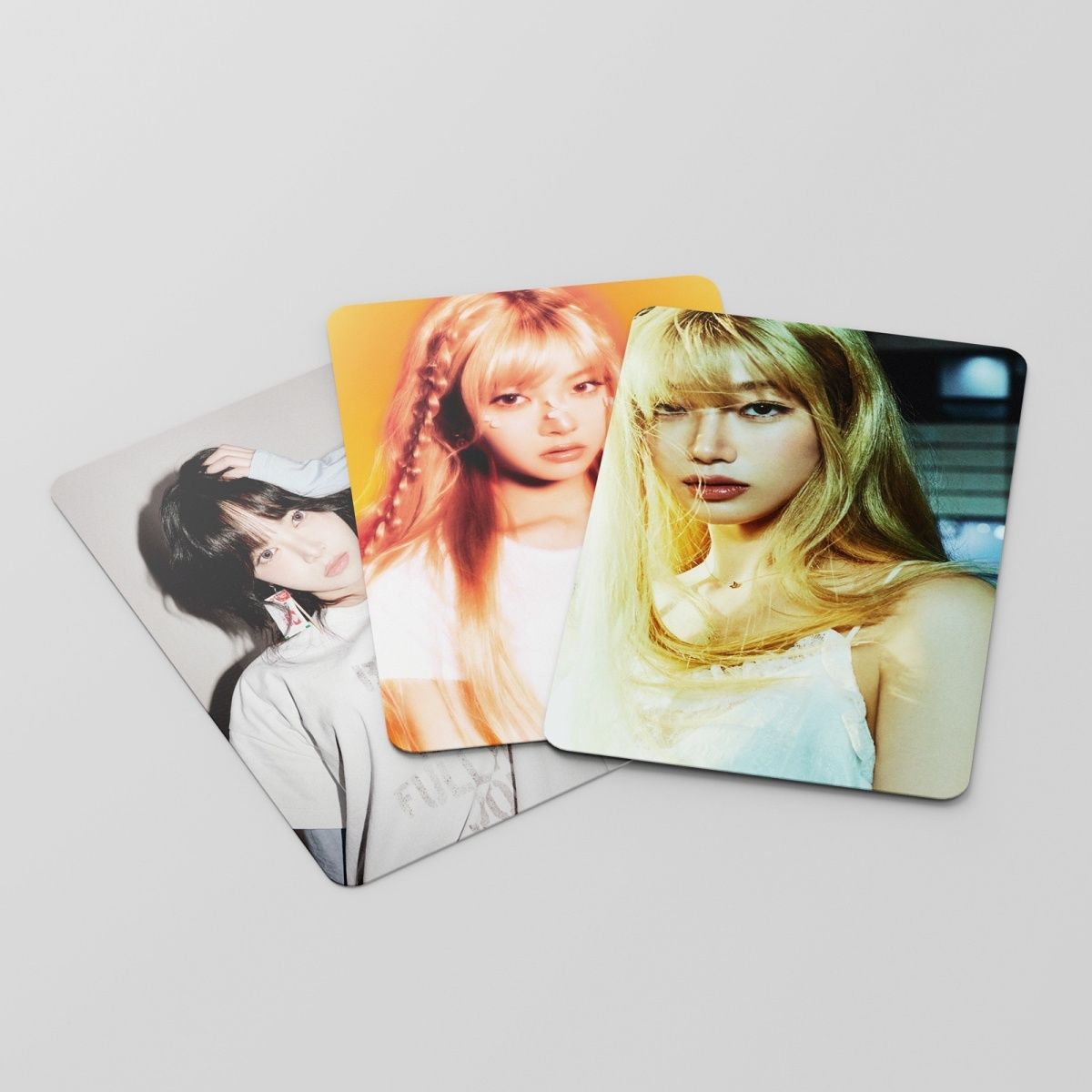 [PRE-ORDER] Le sserafim HOT ver.2 lomocards (55pcs)