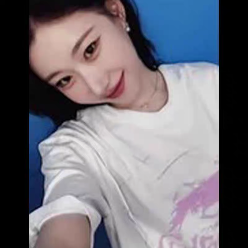 [PRE-ORDER] ITZY 'Gils Will Be Girls' T-shirts