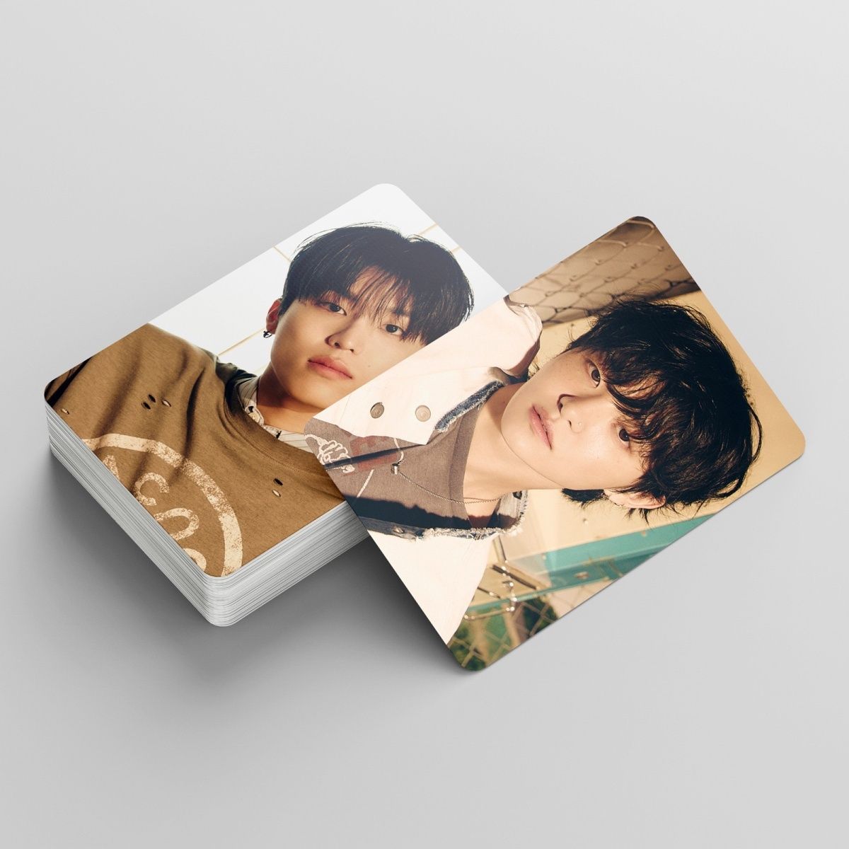 [PRE-ORDER] TREASURE 'Pleasure' yellow ver. lomocards (55pcs)