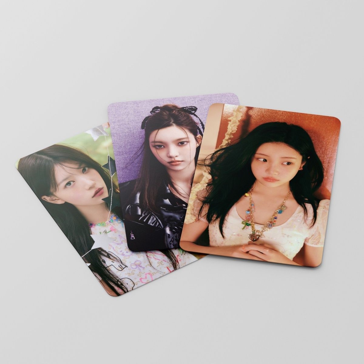[PRE-ORDER] ILLIT 'I'LL LIKE YOU' lomocards (55pcs)