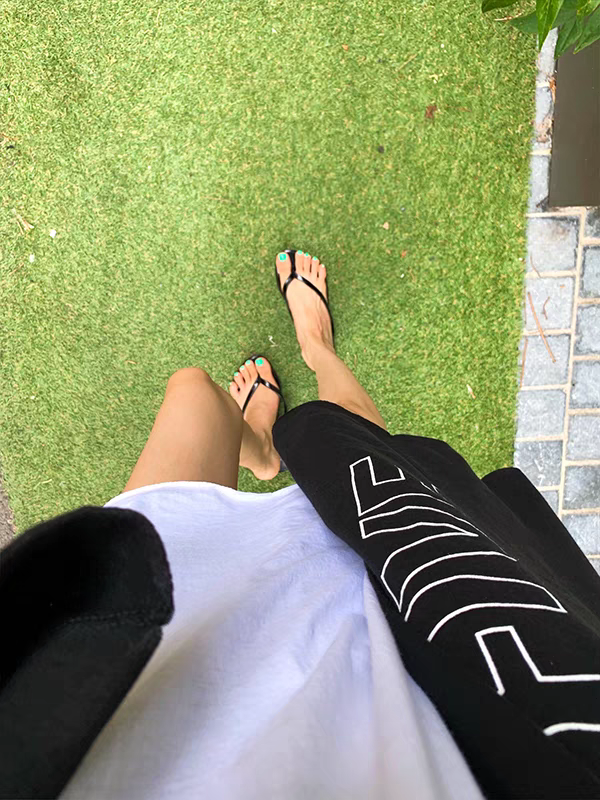 [PRE-ORDER] Korean Style Wide Sleeves Sweatshirt